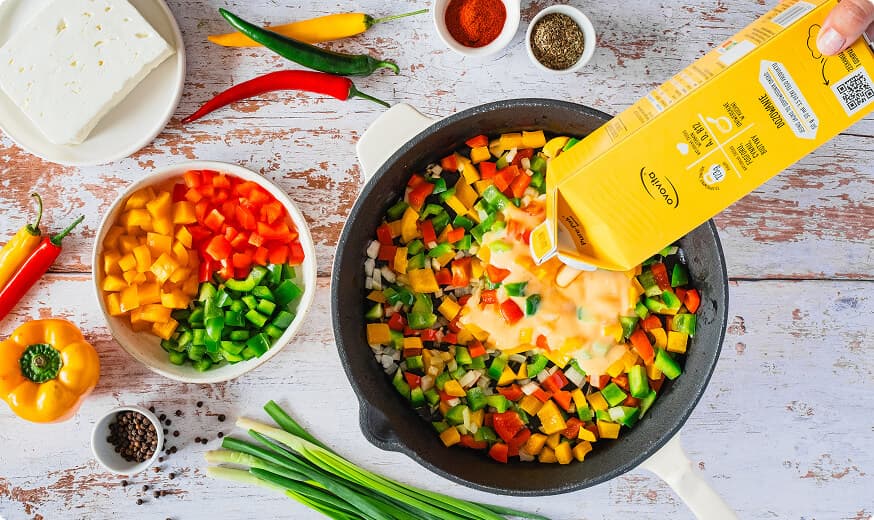 Omlet/Frittata z papryką i serem feta